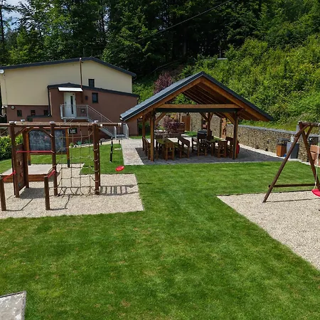 Aparthotel U Dědka 4*